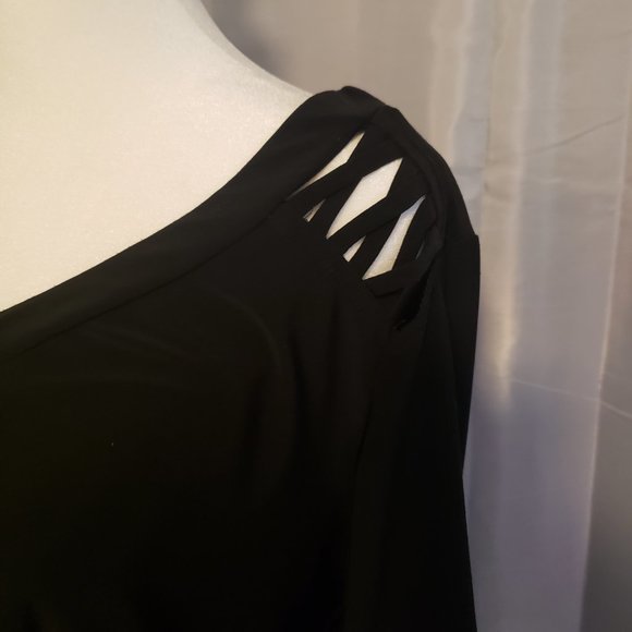 PerSeption Concept Black Pullover Top Short Goldtone Zipper at Neckline Size XL - Picture 3 of 7